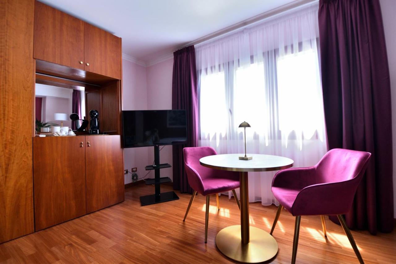 Le Cinema Bed & Breakfast Formia Eksteriør bilde