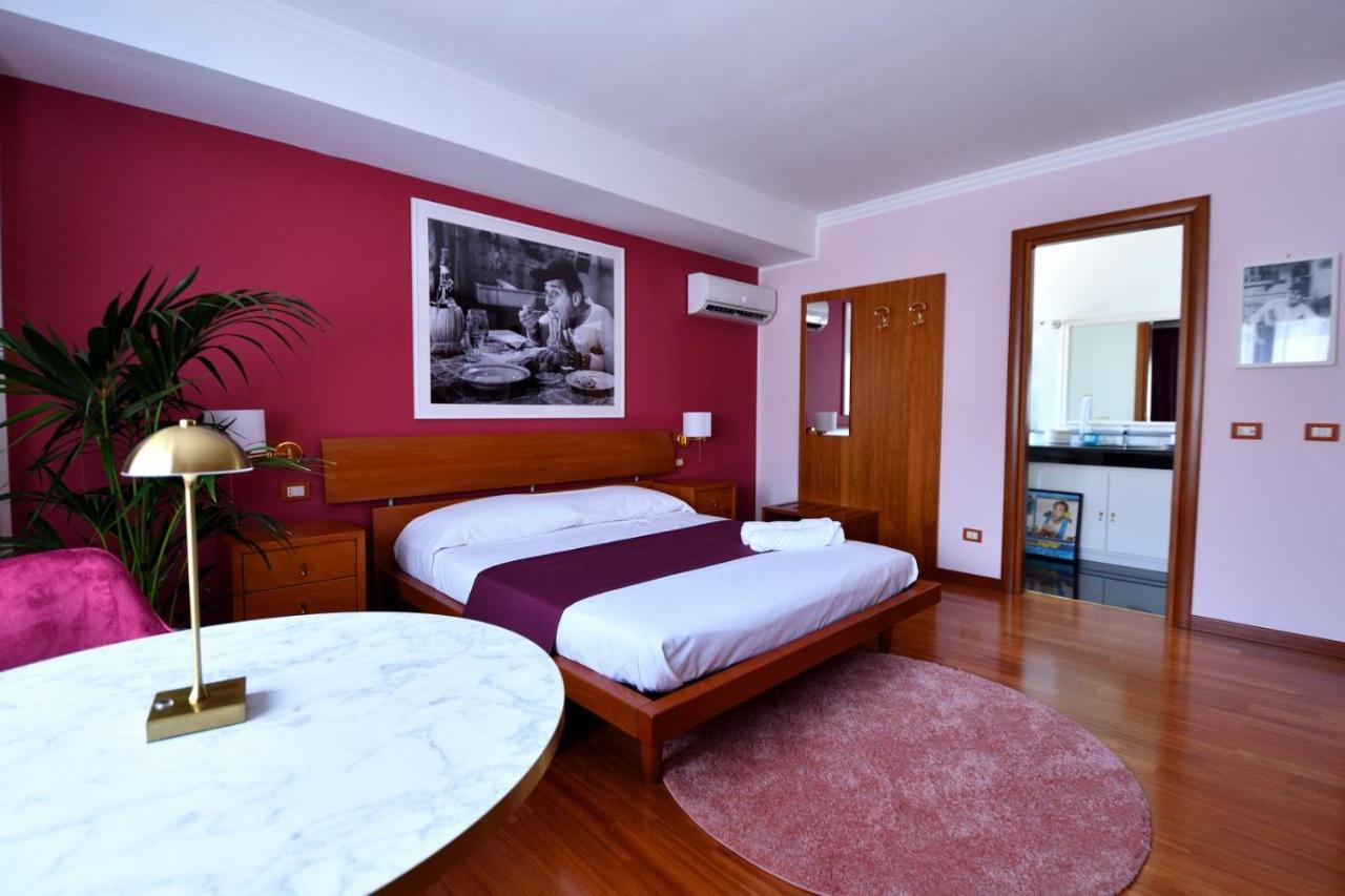 Le Cinema Bed & Breakfast Formia Eksteriør bilde
