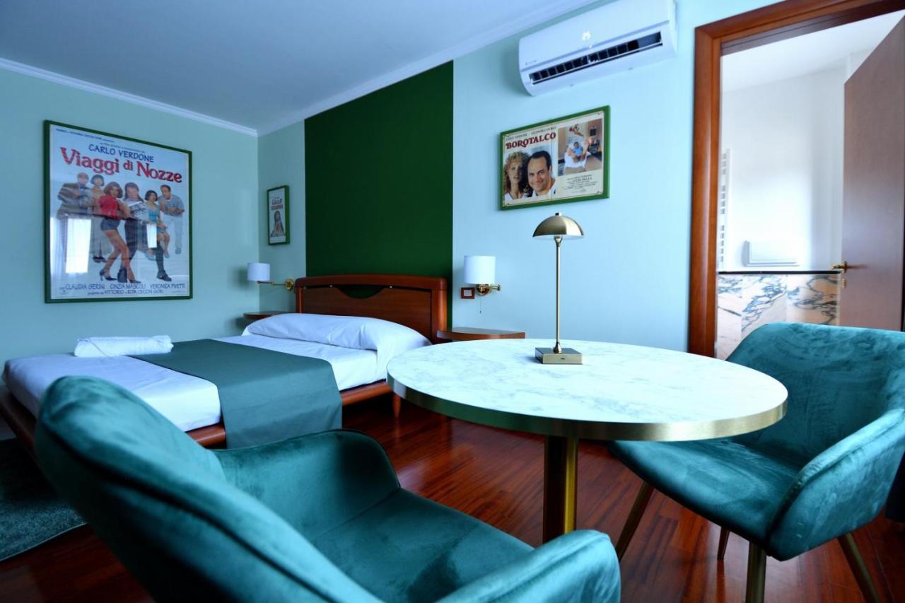 Le Cinema Bed & Breakfast Formia Eksteriør bilde