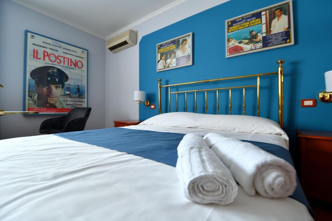 Le Cinema Bed & Breakfast Formia Eksteriør bilde